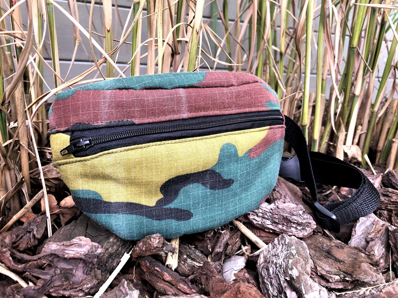 © Lieve Deduytschaever 190805 01