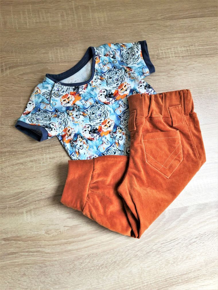 © Lieve Deduytschaever 200305 13