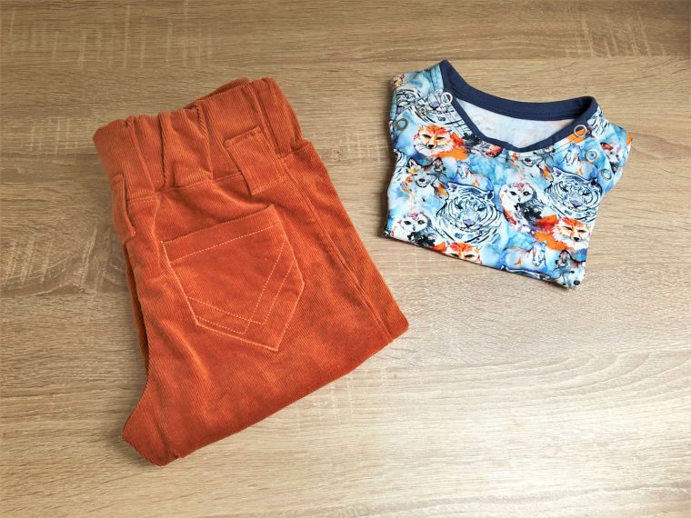 © Lieve Deduytschaever 200305 14