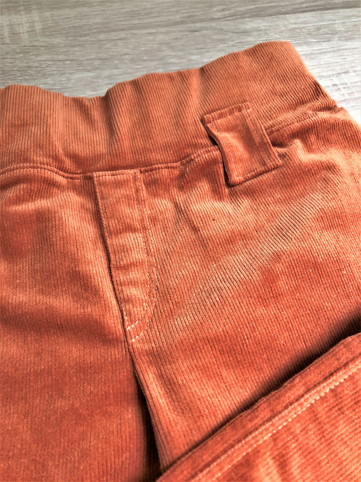 © Lieve Deduytschaever 200305 11